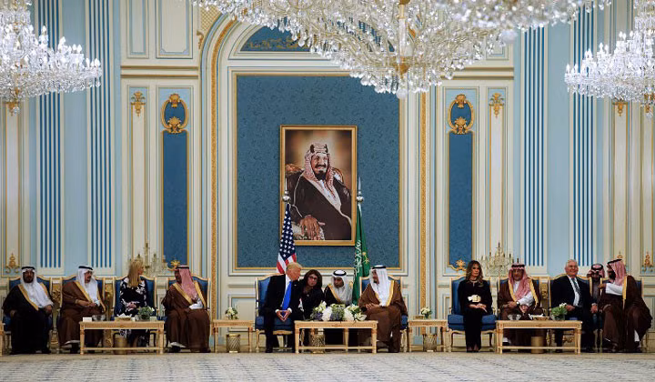 chuyen cong du dau tien cua ong trump khoi dau suon se o saudi arabia