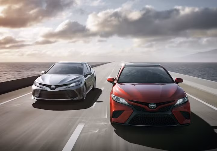 toyota camry phien ban 2018 sap cap ben viet nam