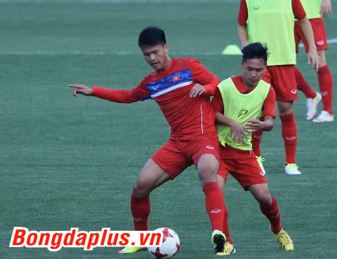 canh sat han quoc duoc trang bi sung bao ve u20 viet nam