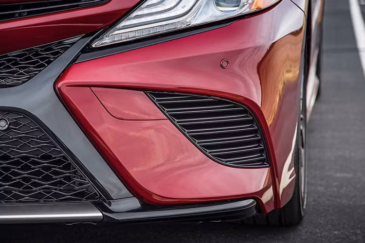 toyota camry phien ban 2018 sap cap ben viet nam