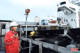 Linh hoạt phương án vận chuyển than, Nhiệt điện Vũng Áng 1 giữ nhịp vận hành phát điện