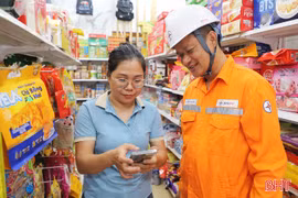 Tăng tốc "phủ sóng" app EVN CSKH tại Hà Tĩnh