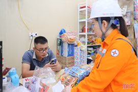 18% khách hàng của Công ty Điện lực Hà Tĩnh sử dụng ứng dụng EVN CSKH