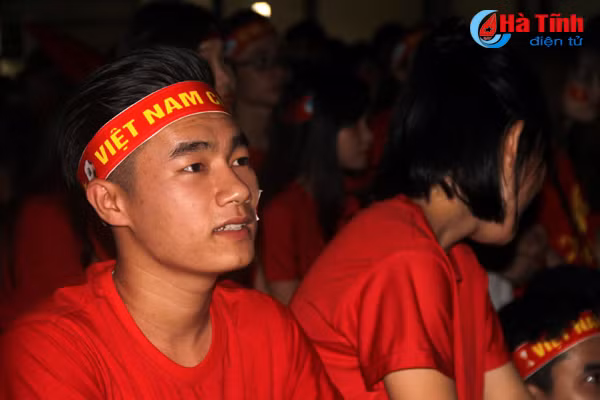 vo oa voi sieu pham cau vong trong tuyet cua quang hai