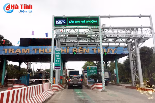 thong lan thu phi tu dong tai cac tram cau ben thuy