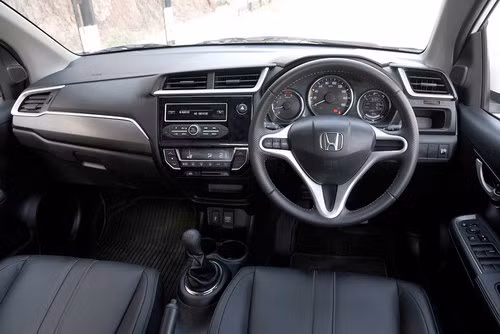 xe 7 cho honda br v co gia chi 450 trieu dong