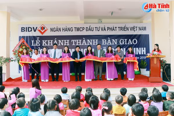bidv viet nam khanh thanh ban giao truong mam non xa son ninh