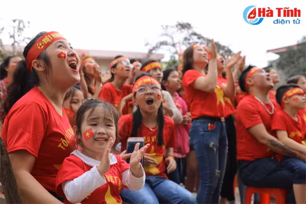 vo oa voi sieu pham cau vong trong tuyet cua quang hai