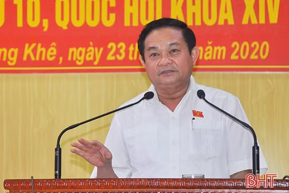 Chế độ đối với cán bộ thôn tiếp tục được cử tri Hà Tĩnh kiến nghị quốc hội