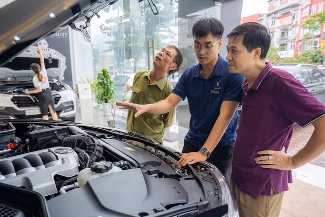 VinFast ảnh 1 VinFast President được chuyên gia quốc tế đánh giá cao