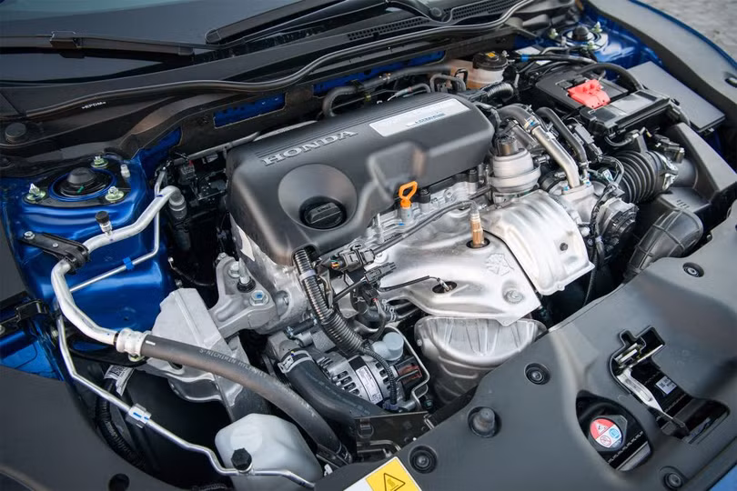 Honda Civic 2018 máy dầu và hộp số tự động 9 cấp ra mắt