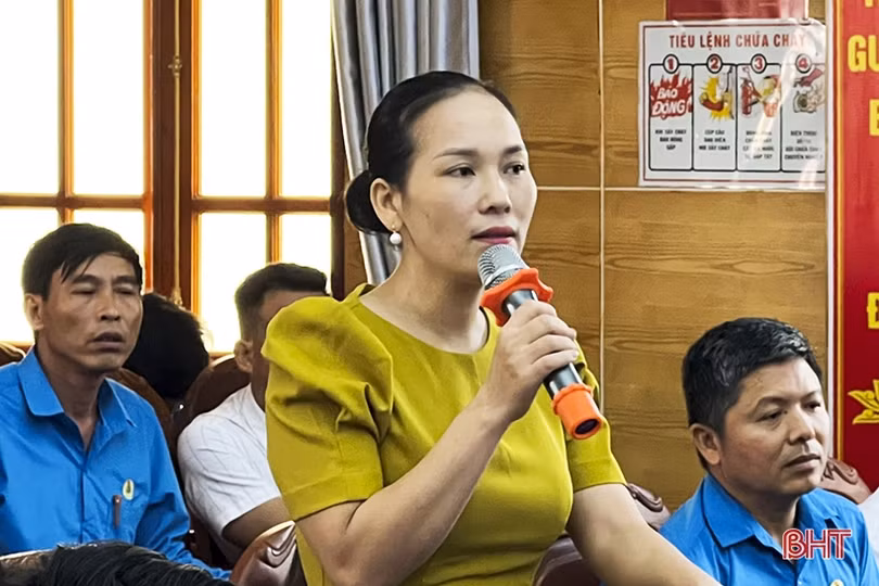 Cấp ủy, chính quyền huyện Đức Thọ đối thoại với người lao động