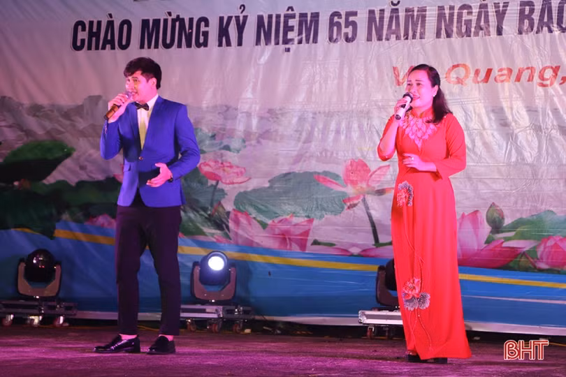 Lắng đọng chương trình nghệ thuật “Hà Tĩnh ghi nhớ ơn Người”