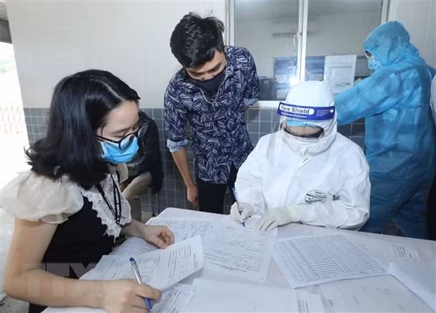 Đề nghị 5 tỉnh, thành tăng cường công tác phòng, chống dịch Covid-19