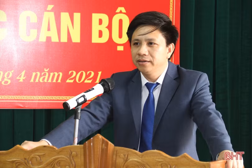 Công bố quyết định bổ nhiệm Giám đốc BQL Dự án đầu tư xây dựng khu vực KKT tỉnh Hà Tĩnh