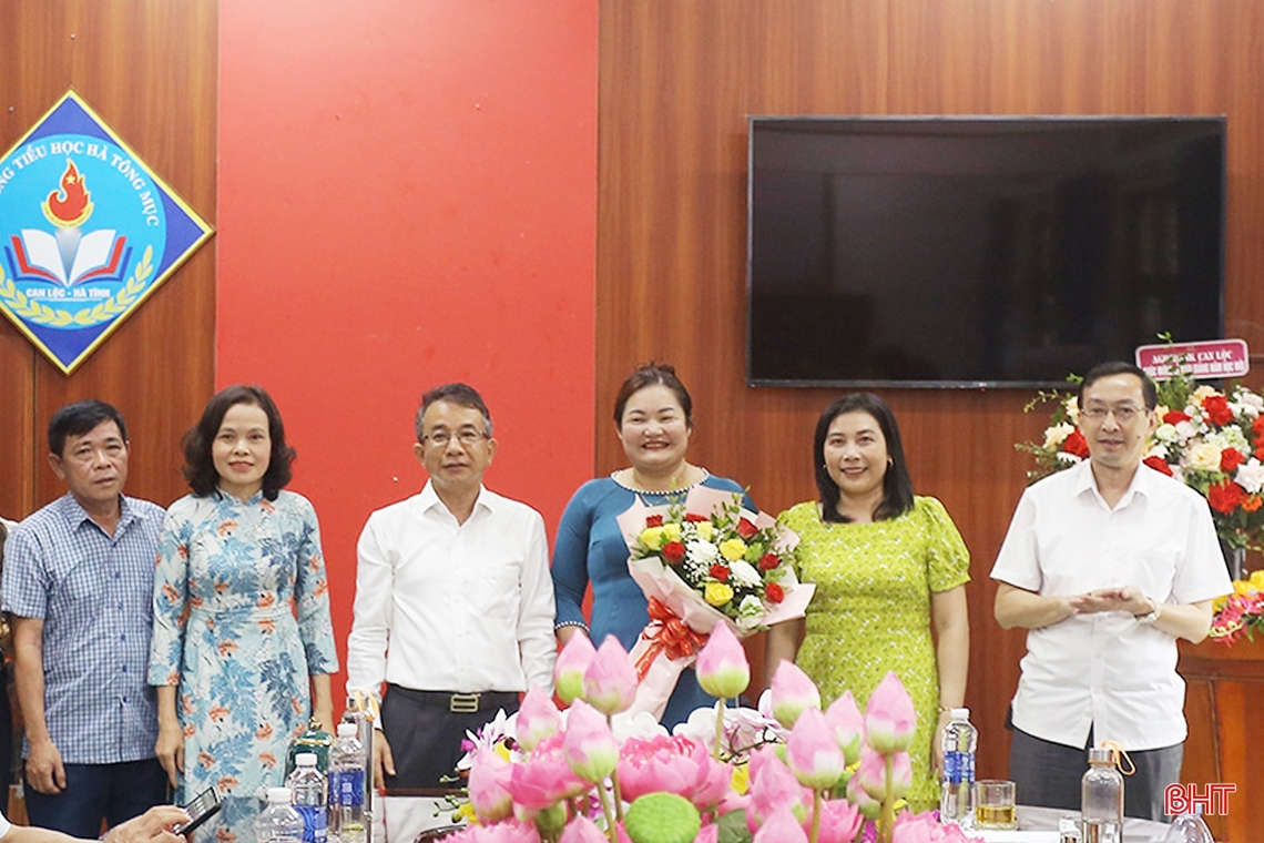 Các trường học ở Hà Tĩnh khai giảng năm học 2023 - 2024