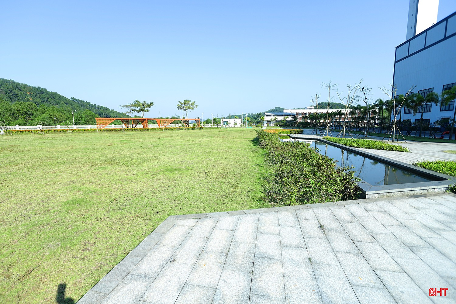 bqbht_br_nha-may-dien-rac-5a.jpg