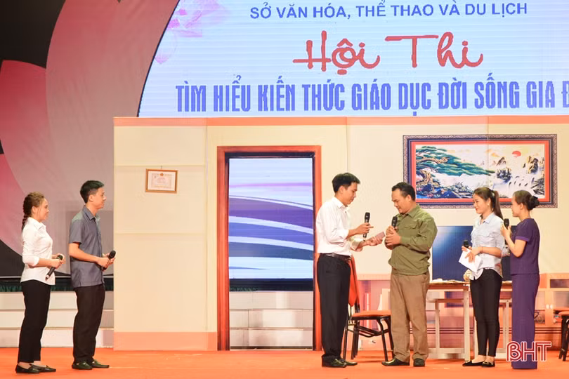 Sôi nổi hội thi “Tìm hiểu kiến thức giáo dục đời sống gia đình”