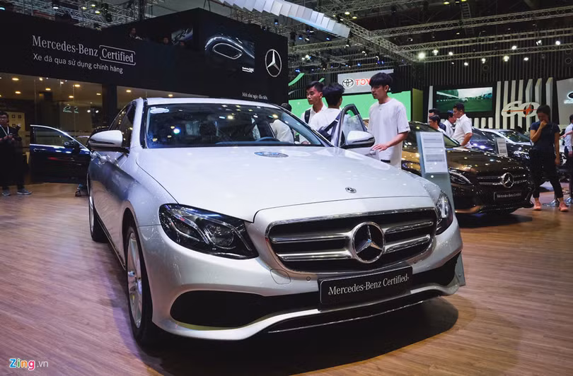 Xe Mercedes “hàng lướt” như mới giảm giá đến 3 tỷ tại VMS 2018