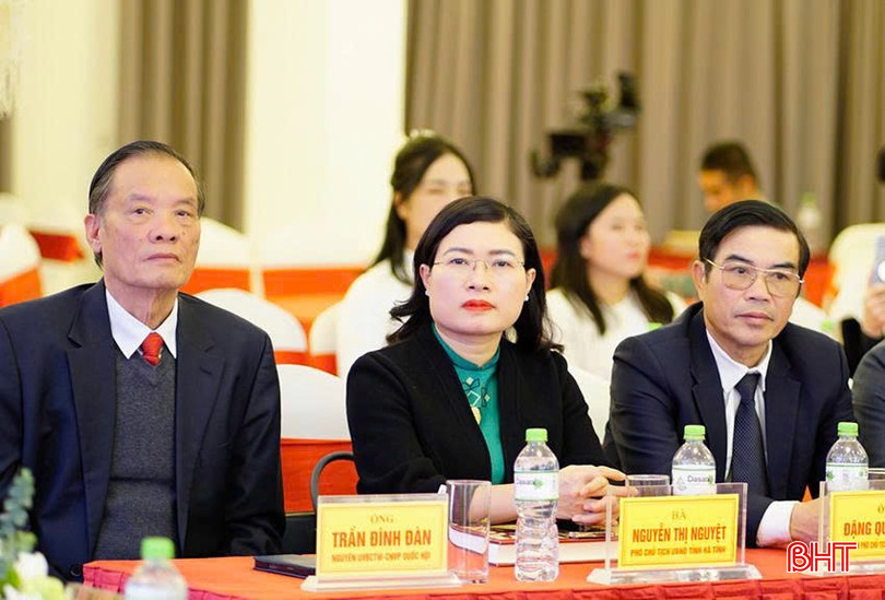 bqbht_br_anh-chi-nguyet.jpg