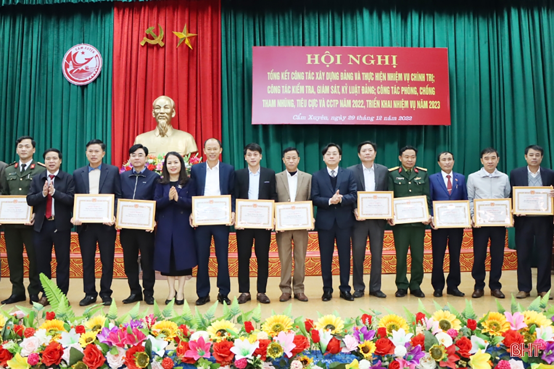 Cẩm Xuyên tiếp tục hiện tốt công tác xây dựng Đảng, xây dựng chương trình hành động sát thực tiễn