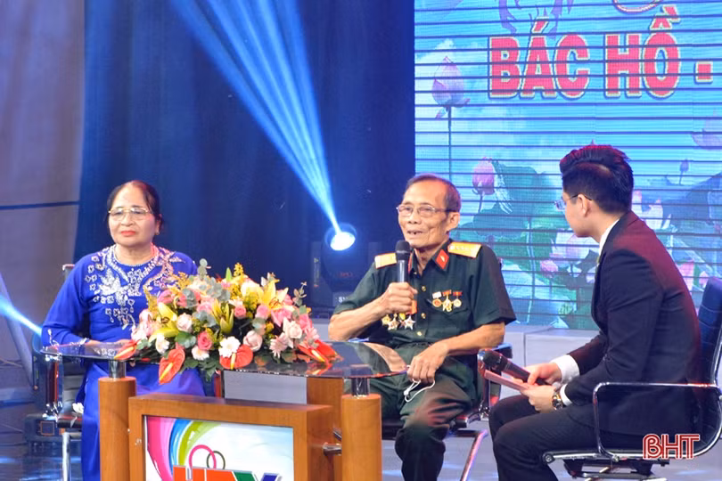 Ấm tình Người trong chương trình nghệ thuật “Bác Hồ - một tình yêu bao la”