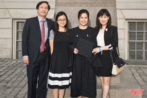 Từ Harvard đến khát vọng phụng sự quê hương của hai chị em người Hà Tĩnh