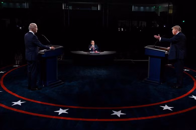 Nhìn lại một tuần làm việc bận rộn của ông Trump trước khi nhận kết quả nhiễm Covid-19