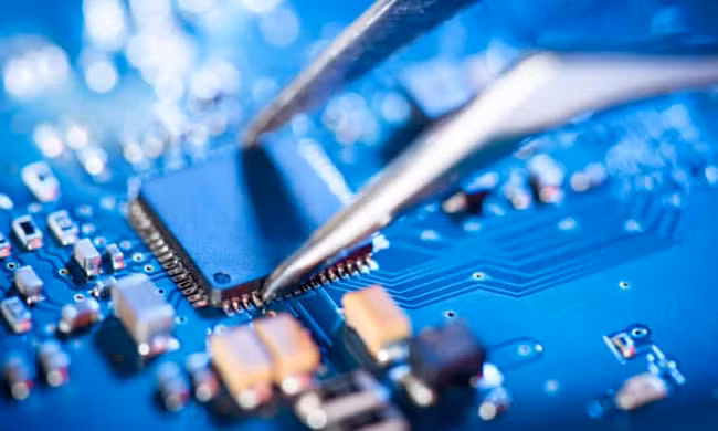 Cảnh báo về tình trạng thiếu hụt trầm trọng chip bán dẫn trên toàn cầu
