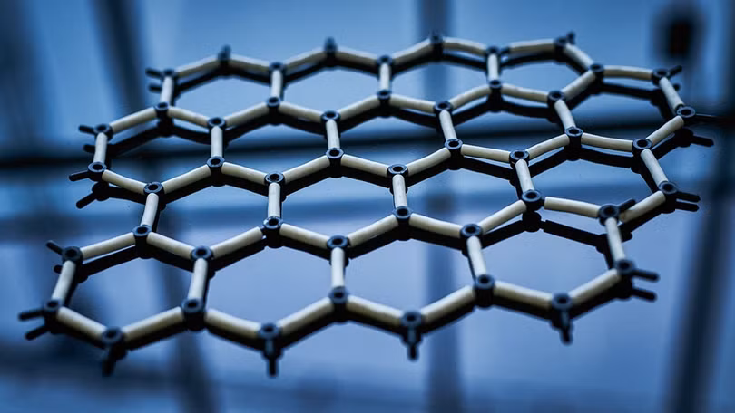 Graphene - siêu vật liệu cứng hơn thép và nhẹ hơn giấy hàng trăm lần