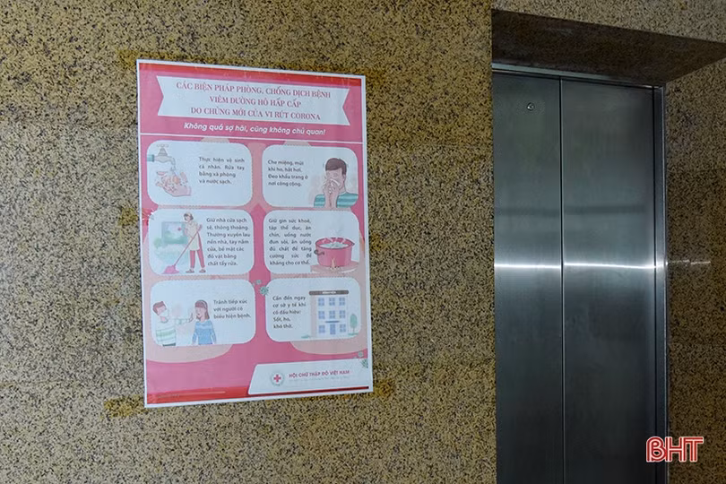 Các cơ quan, đơn vị ở Hà Tĩnh nâng cấp độ phòng dịch, chung tay thực hiện “mục tiêu kép”
