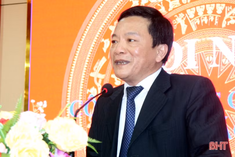 Chủ tịch Hội Nông dân Hà Tĩnh giữ chức Bí thư Huyện ủy Hương Sơn