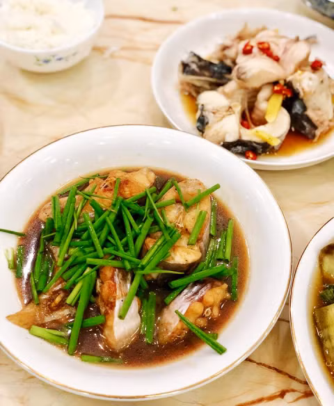 Bữa cơm gia đình toàn món đơn giản mà ngon phải biết