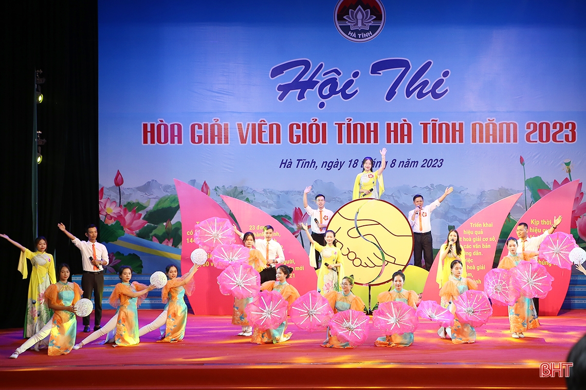 Những màn trình diễn ấn tượng tại Hội thi Hòa giải viên giỏi tỉnh Hà Tĩnh