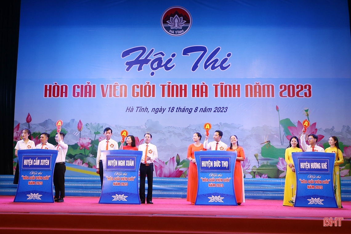 Những màn trình diễn ấn tượng tại Hội thi Hòa giải viên giỏi tỉnh Hà Tĩnh