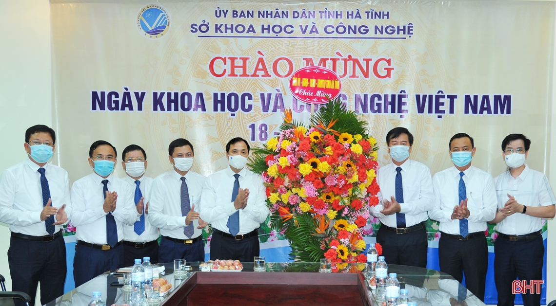 Ngành khoa học và công nghệ đóng góp lớn vào sự phát triển của Hà Tĩnh