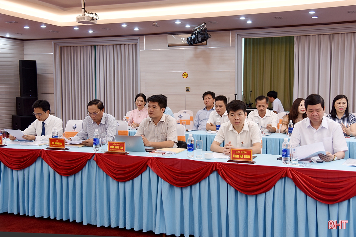 Làm sáng rõ những đóng góp của đồng chí Hà Huy Tập đối với công tác tư tưởng, lý luận của Đảng