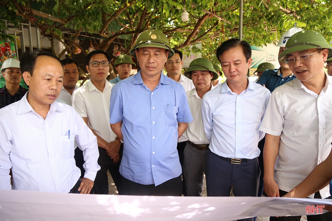 Bộ GTVT kiểm tra vướng mắc về vật liệu thi công cao tốc Bắc – Nam đoạn Hà Tĩnh