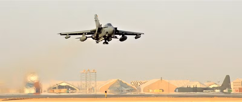 Bom Paveway IV - thương vụ đang rúng động Trung Đông
