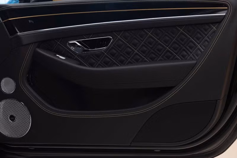 Khám phá Bentley Continental GT Aurum giới hạn 10 chiếc trên thế giới