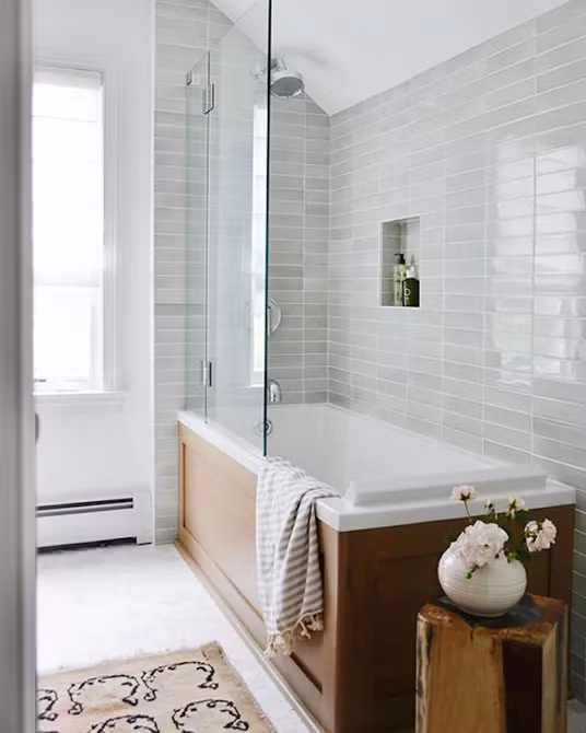 10 ý tưởng gạch ốp đẹp long lanh, đầy phong cách cho phòng tắm nhỏ