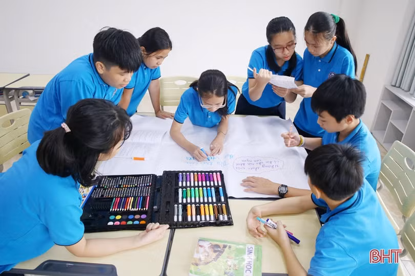 Trường Albert Einstein: Cùng học sinh vượt qua những ngày hè oi ả