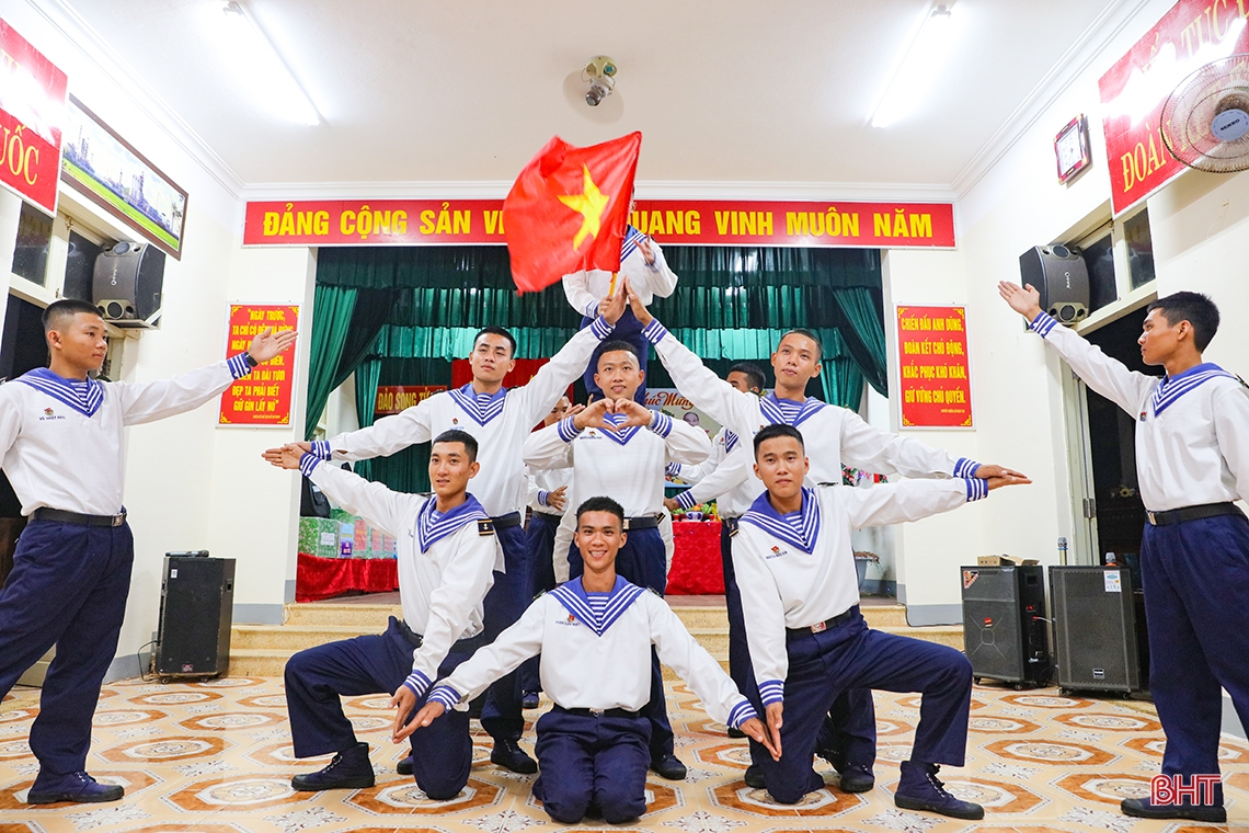 Nhật ký Trường Sa: Xuân về trên huyện đảo yêu thương!