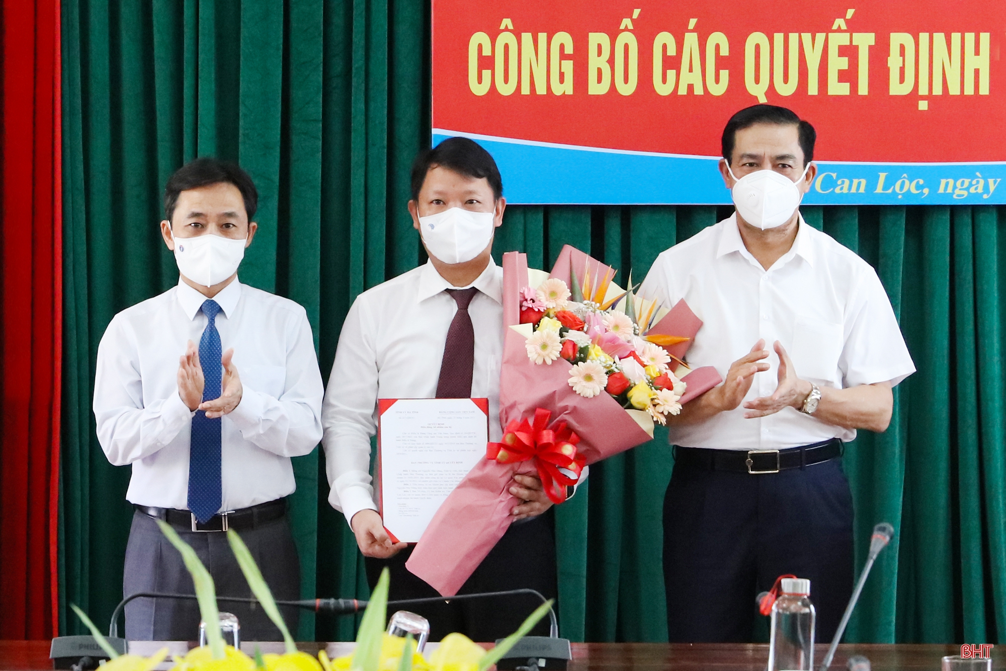 Công bố các quyết định của Ban Thường vụ Tỉnh ủy Hà Tĩnh về công tác cán bộ