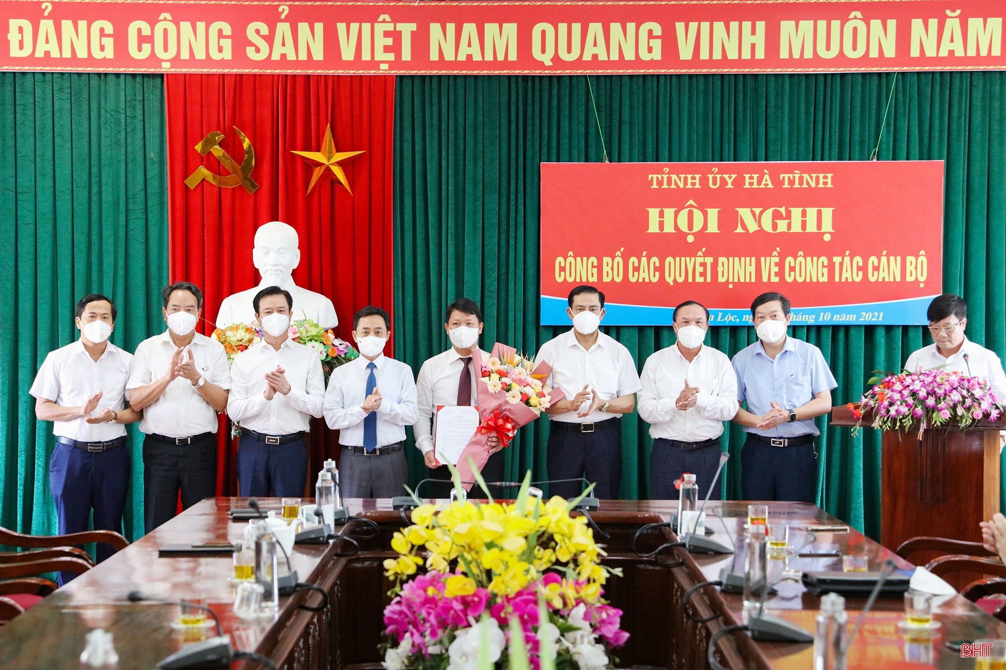Công bố các quyết định của Ban Thường vụ Tỉnh ủy Hà Tĩnh về công tác cán bộ