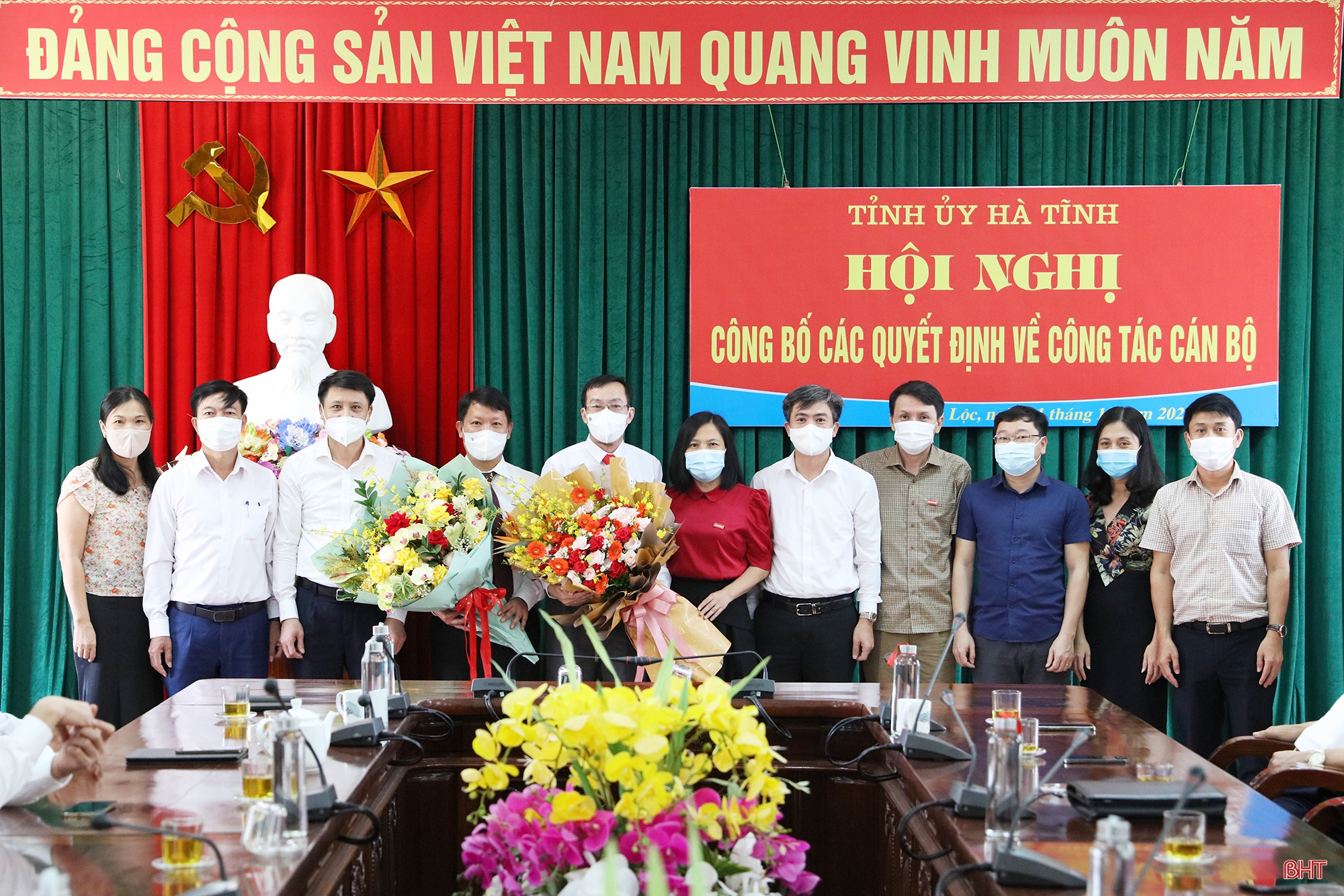 Công bố các quyết định của Ban Thường vụ Tỉnh ủy Hà Tĩnh về công tác cán bộ