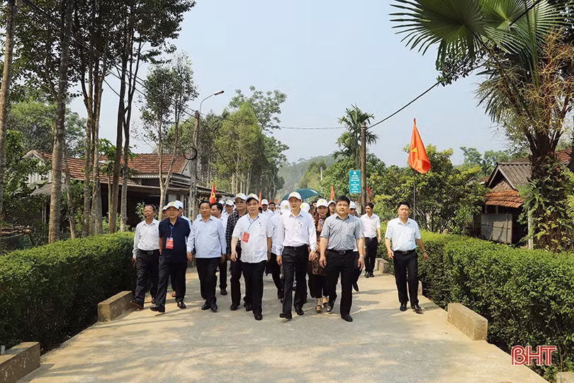 Hà Tĩnh chuyển trọng tâm xây dựng nông thôn mới từ chiều rộng sang chiều sâu