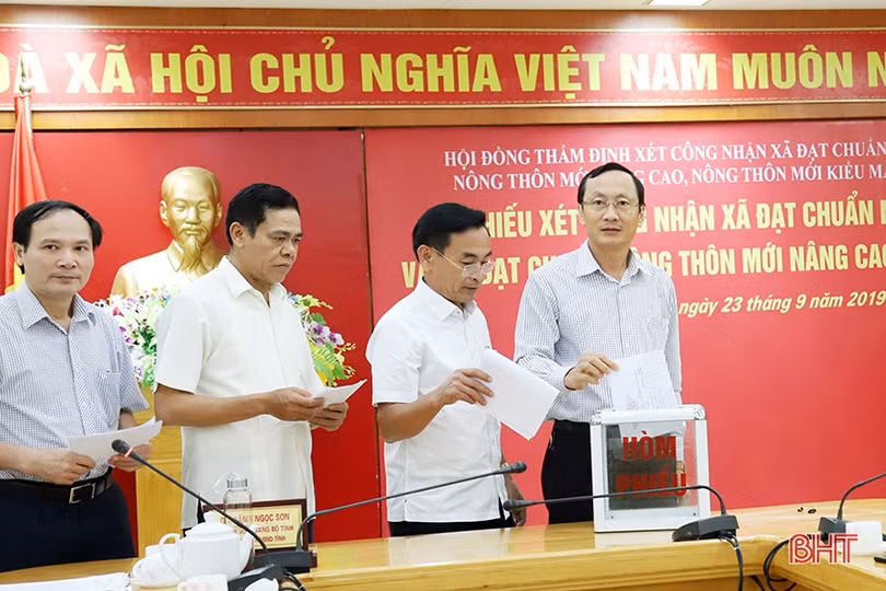 Hà Tĩnh có thêm 16 xã đạt chuẩn nông thôn mới và nông thôn mới nâng cao