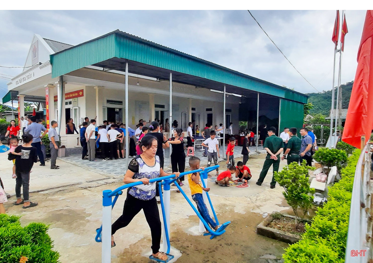 Chuyện chưa kể trong hành trình xây dựng huyện nông thôn mới Hương Sơn