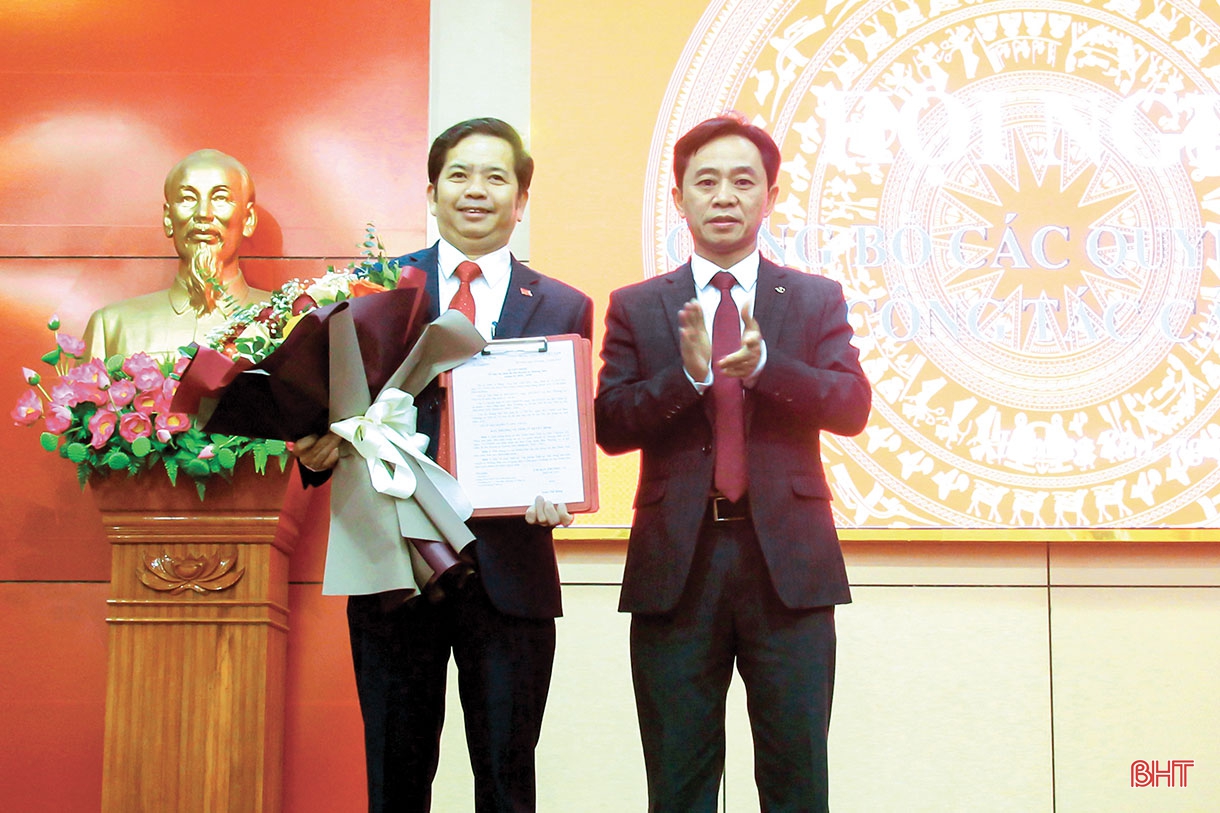 Phát huy vai trò nêu gương của người đứng đầu, góp phần quan trọng thực hiện thắng lợi Nghị quyết Đại hội Đảng bộ tỉnh Hà Tĩnh lần thứ XIX